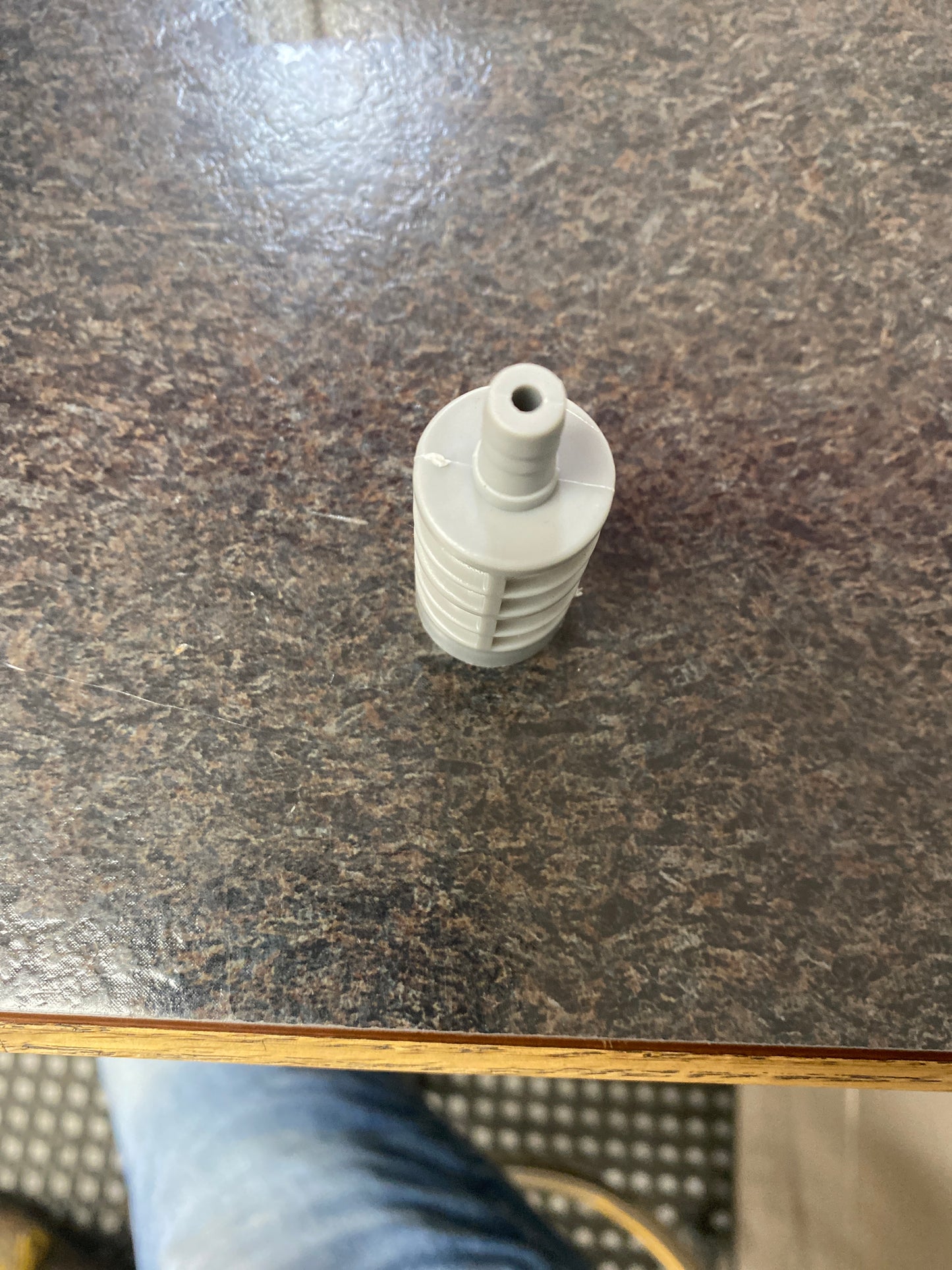 Baren-CHEMICAL STRAINER PLASTIC NO CHECK VALVE WEIGHTED