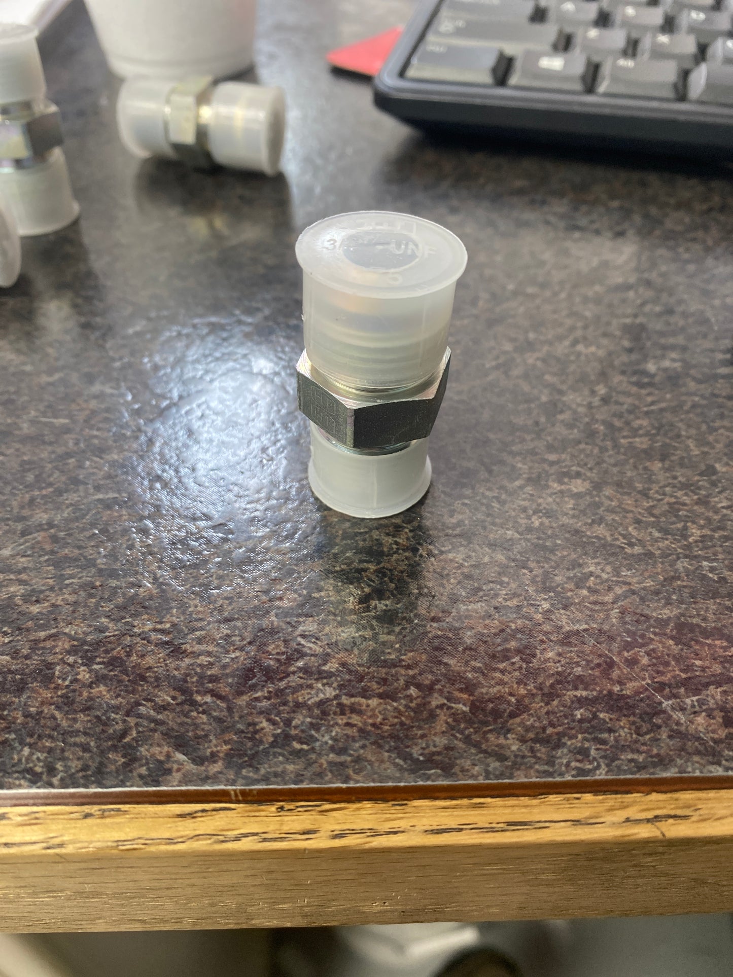 Nipple 1/2" Jic X 3/8" Mpt, Steel
