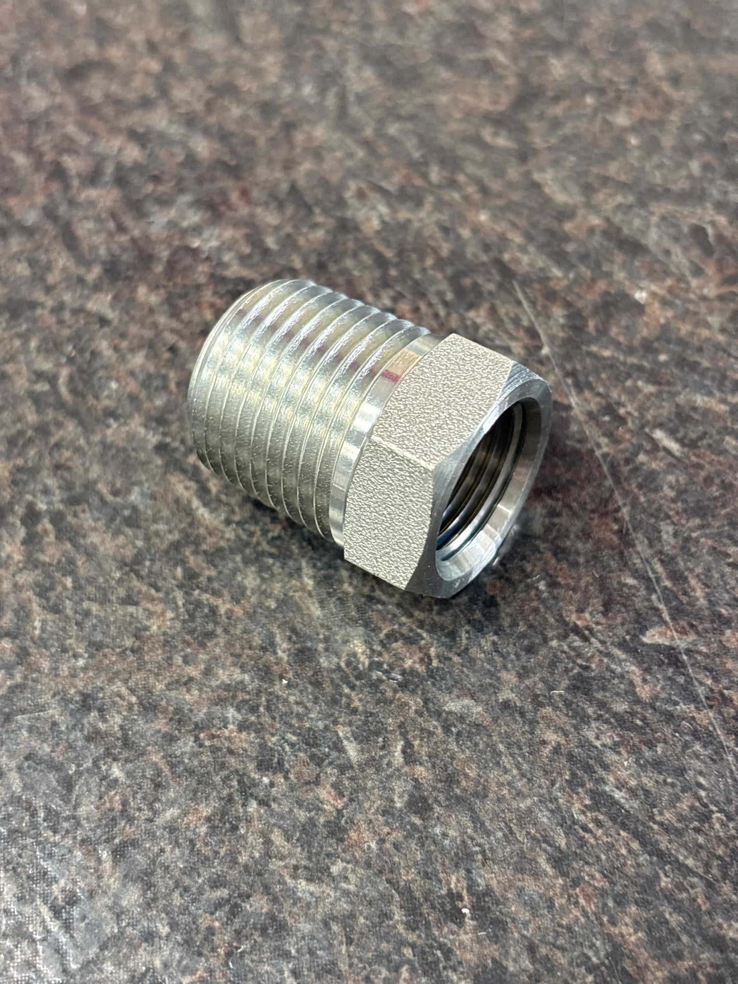 Baren STEEL BUSHING 1/2 MPT X 3/8 FPT,3000PSI