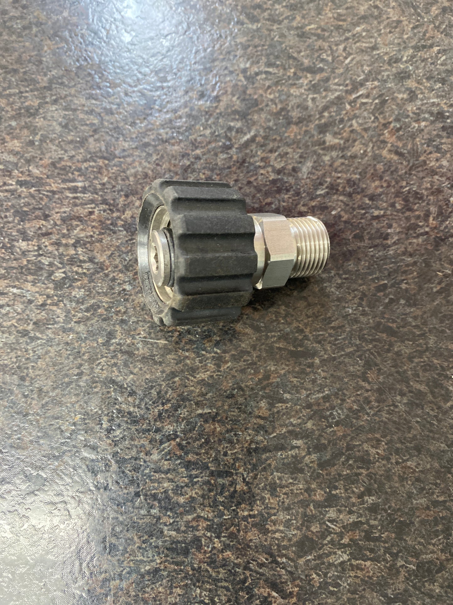 Baren-22mm SCREW COUPLER X 3/8 FPT
