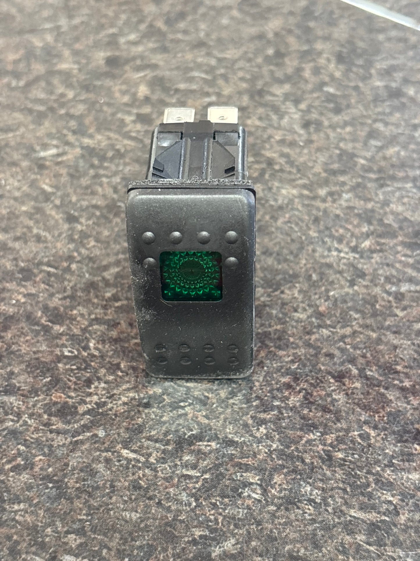 Switch, Rocker, 10A/250V-15A/125V, 24Vlt