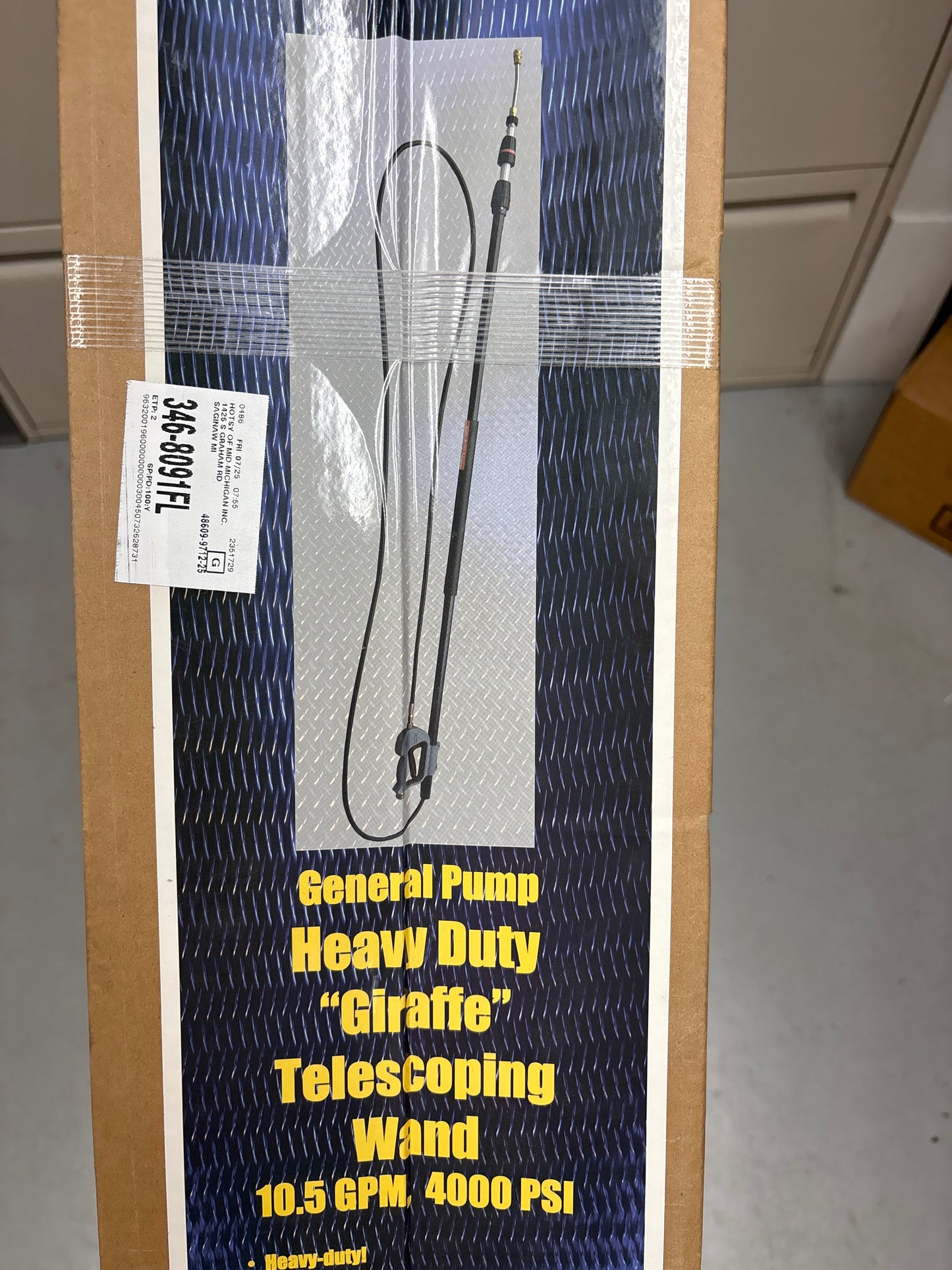 Barren Giraffe telescoping wand in box
